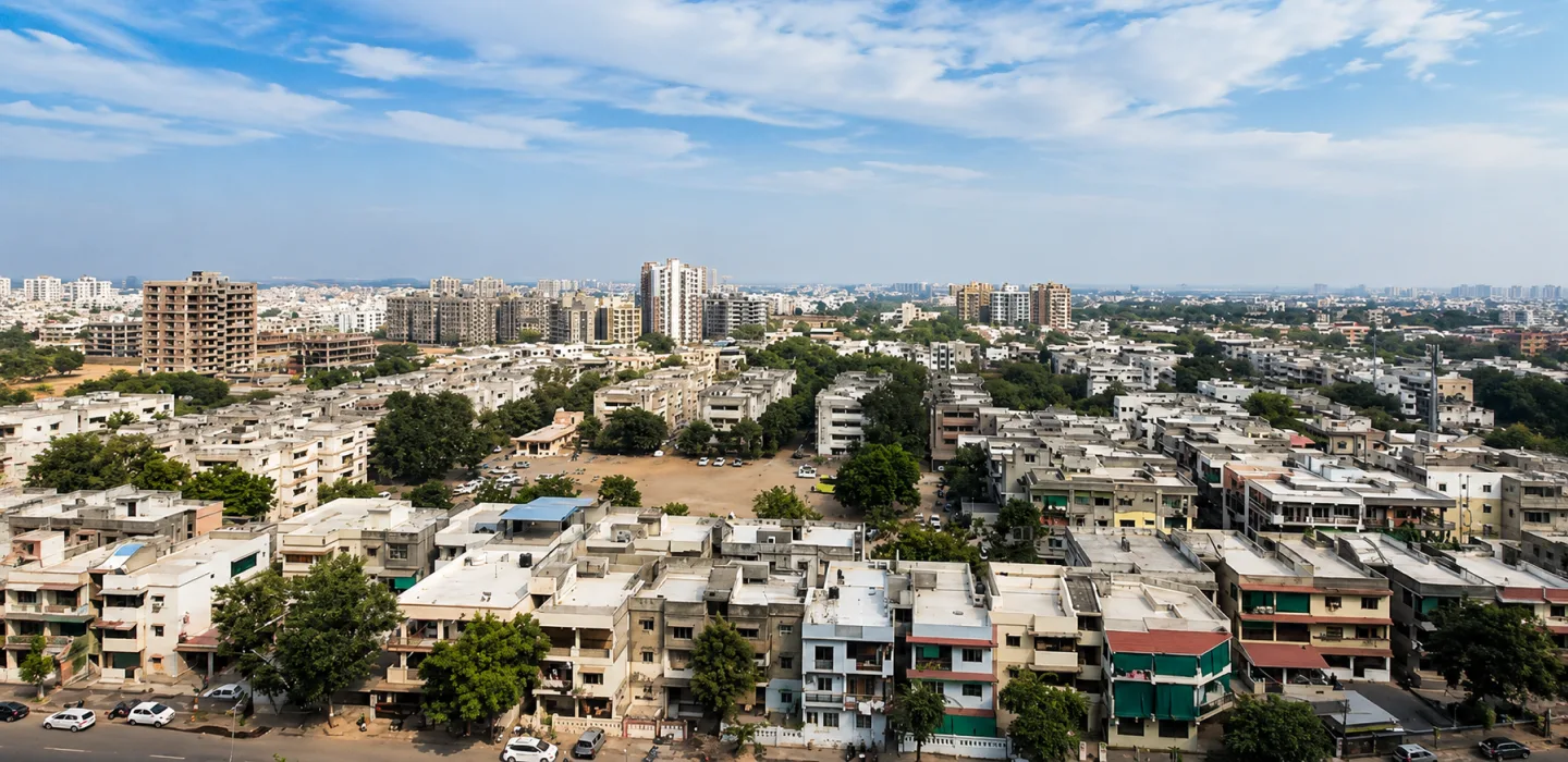 Ghatlodia ki Khushiyon Bhari Duniya, Ahmedabad