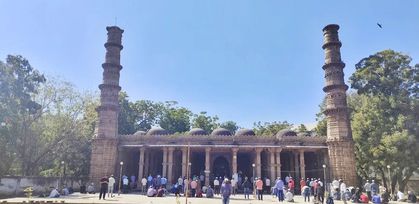 Discovering the Charm of Usmanpura, Ahmedabad
